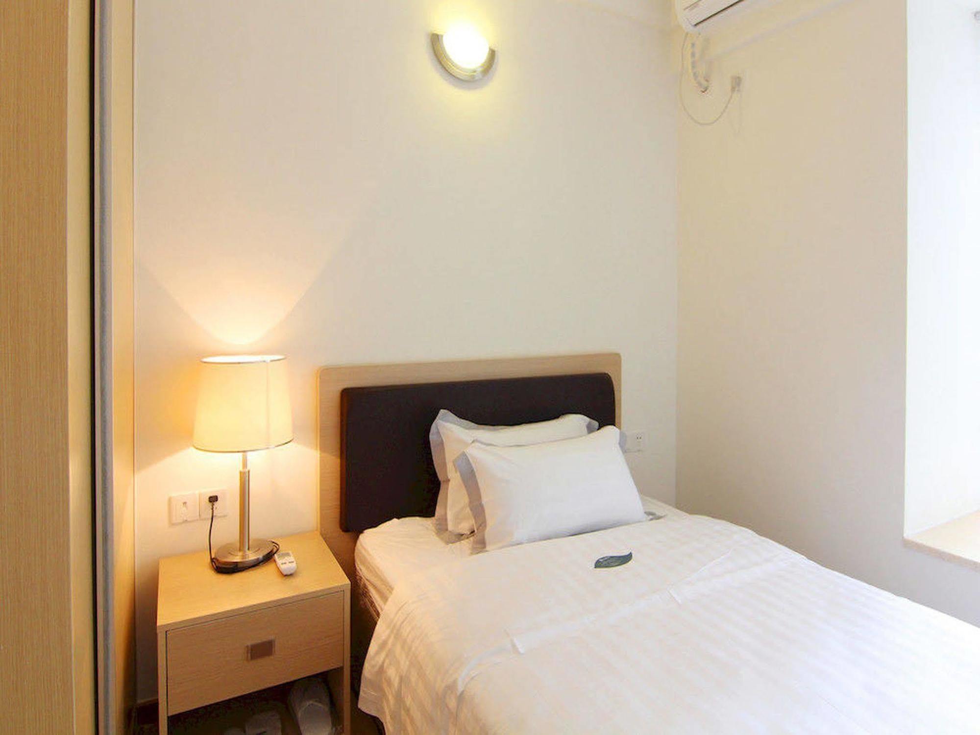 Xcellent International Serviced Apartment Гуанчжоу Екстер'єр фото