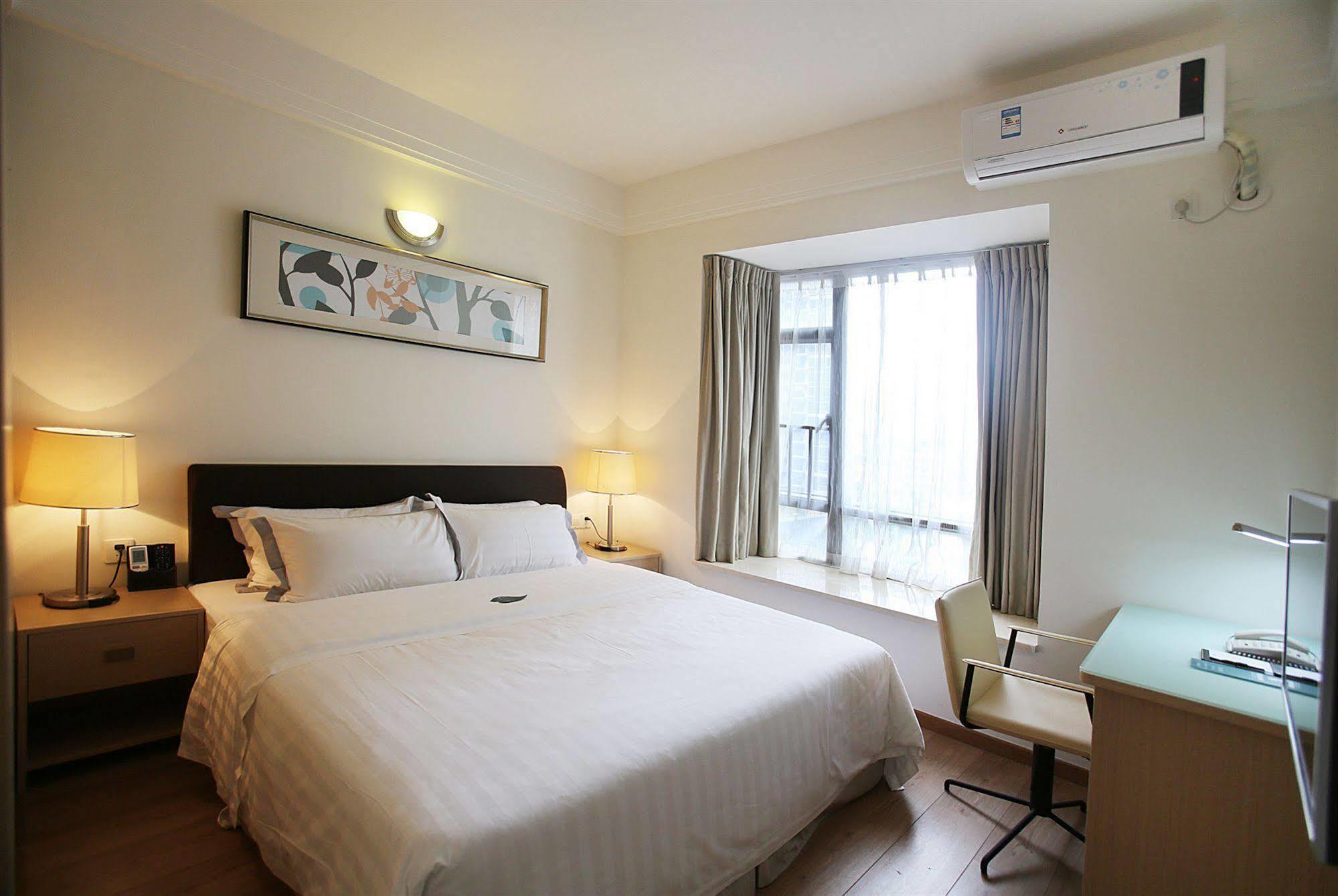 Xcellent International Serviced Apartment Гуанчжоу Екстер'єр фото