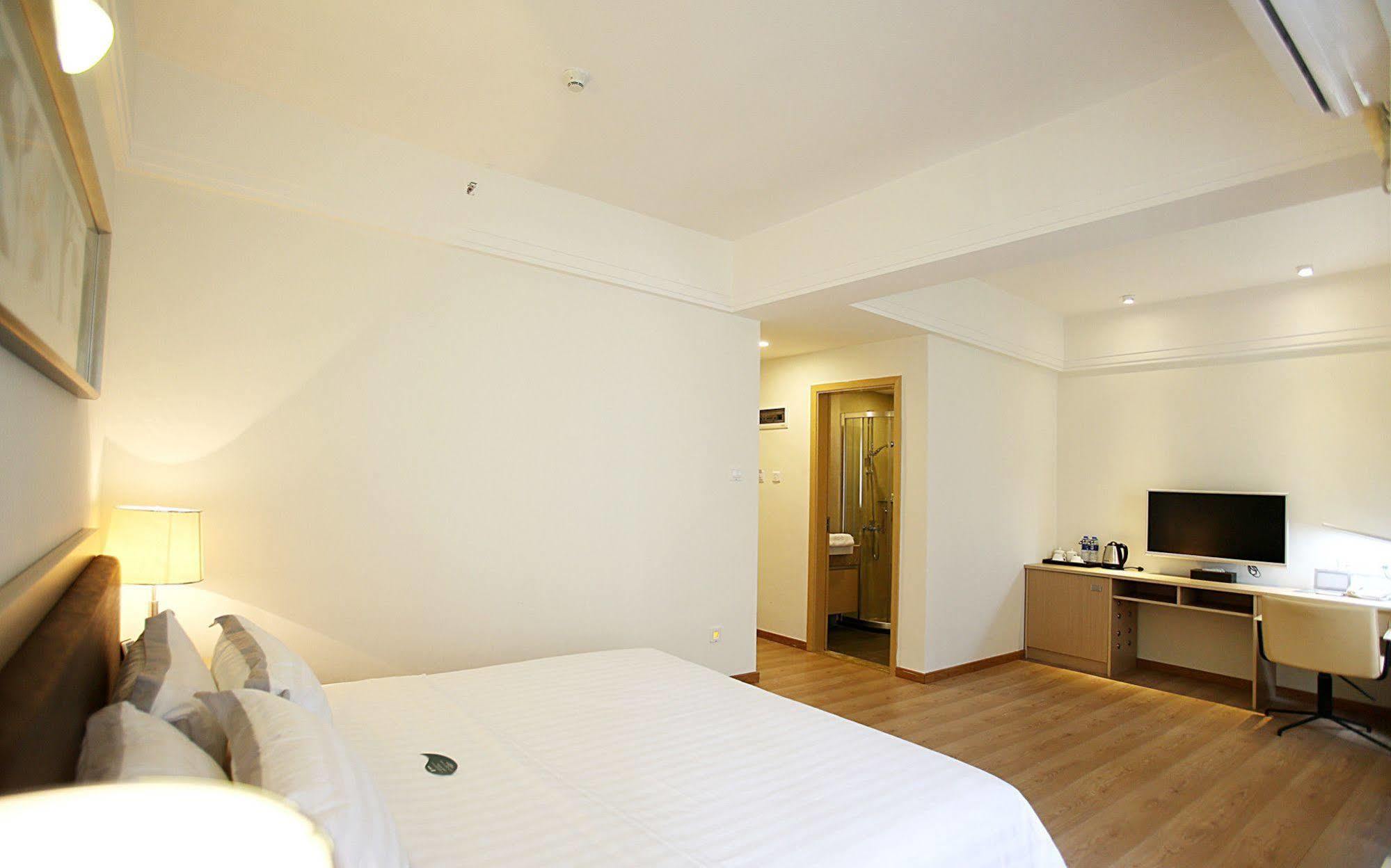 Xcellent International Serviced Apartment Гуанчжоу Екстер'єр фото
