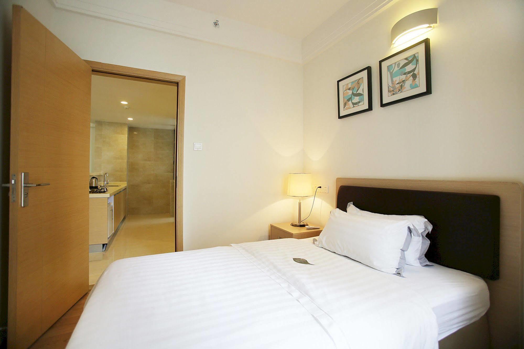 Xcellent International Serviced Apartment Гуанчжоу Екстер'єр фото